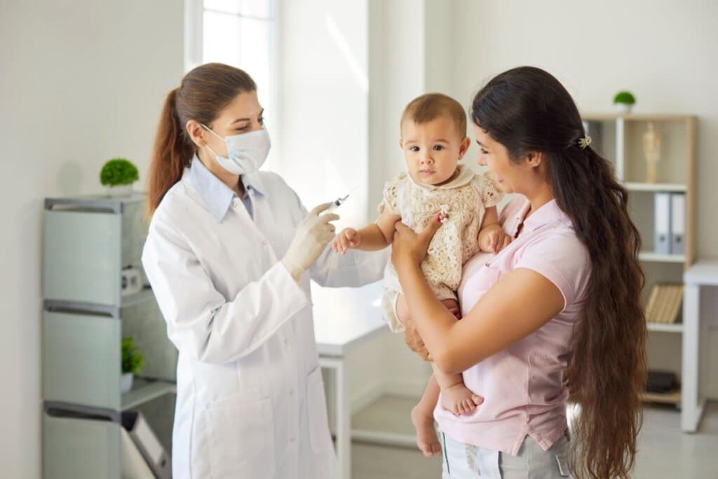 Meningite: conheça os principais sinais da doença em crianças