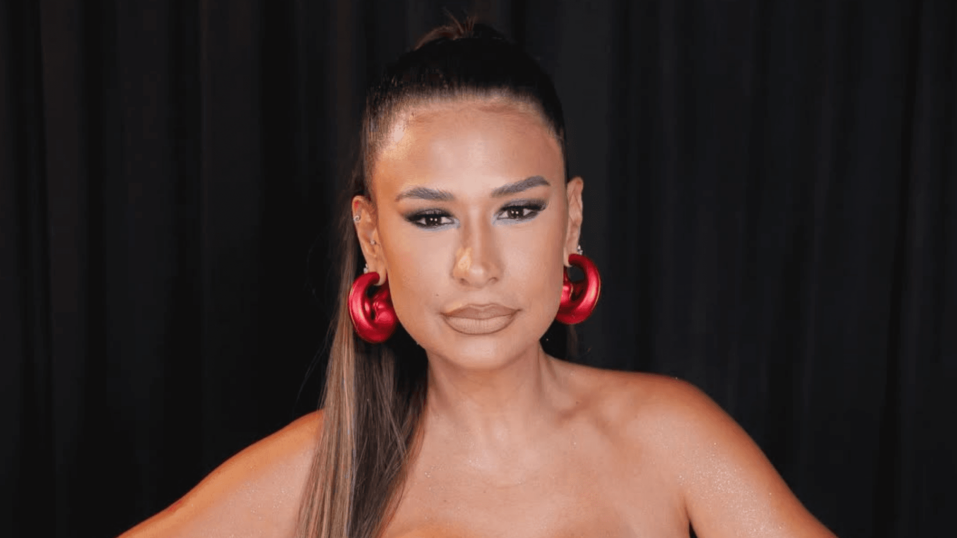 Simone Mendes revela trauma de infância e explica o motivo de não fazer festa de aniversário