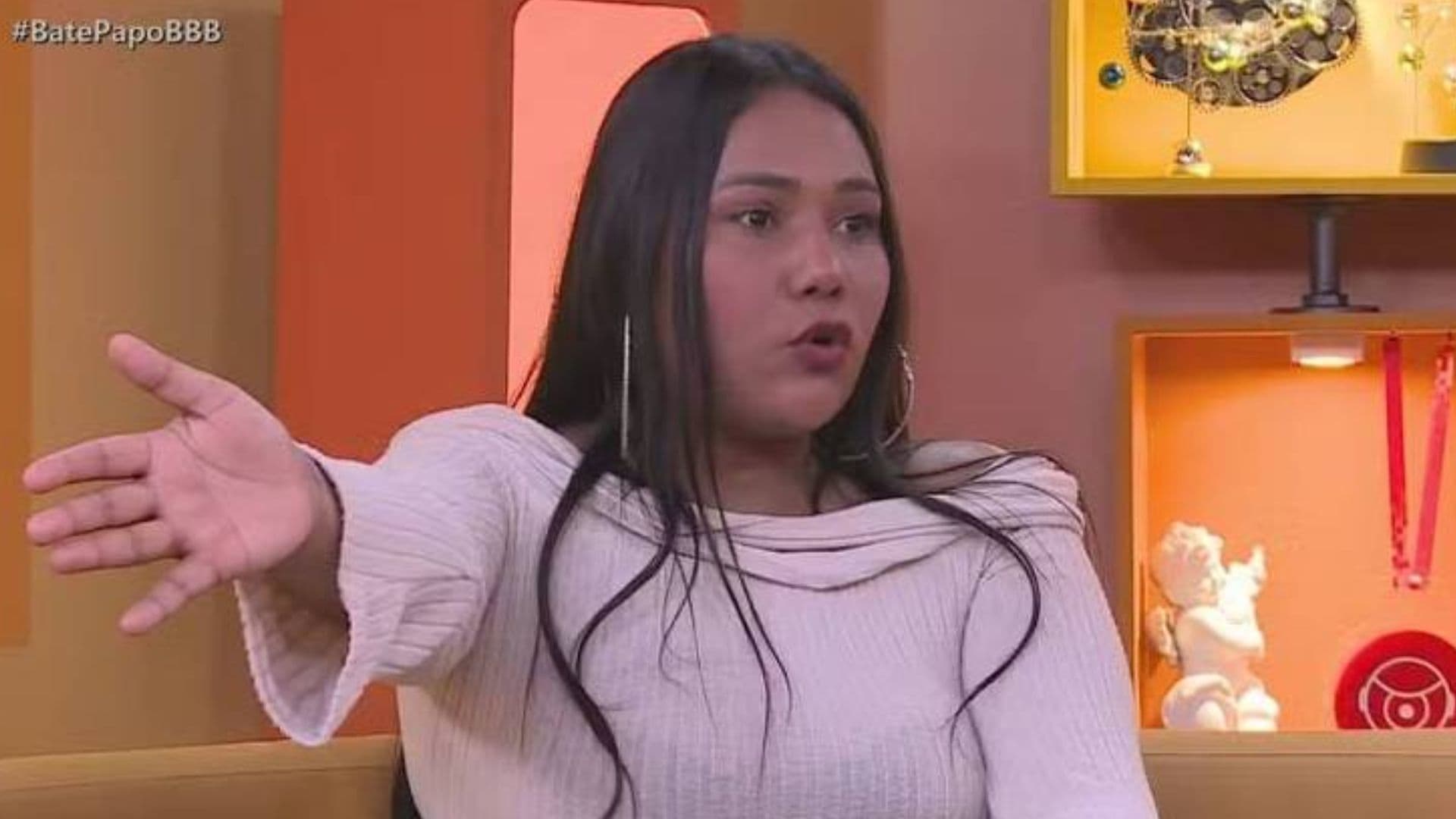 BBB 26: Chaiany tem reação hilária ao analisar eliminação de Solange