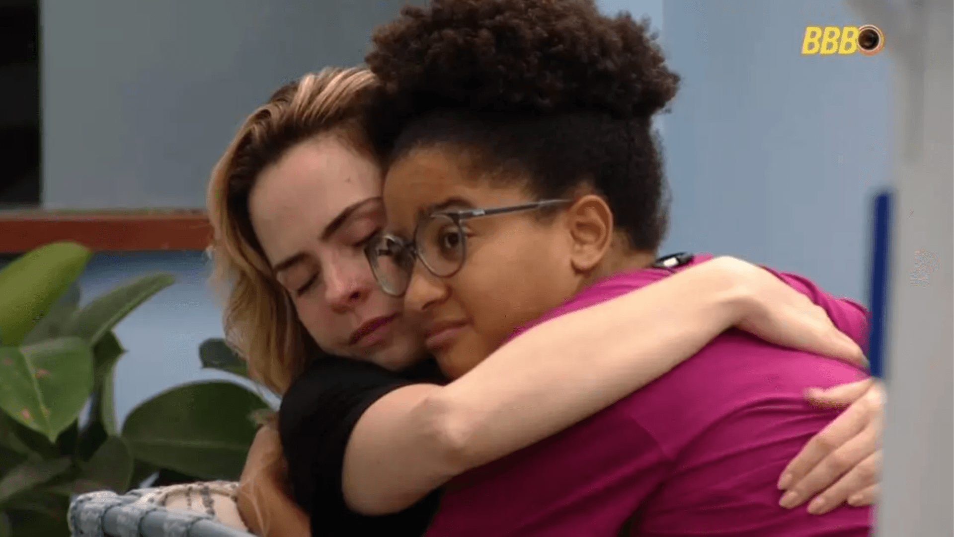 Ana Paula e Milena mandam recado após rumores de briga