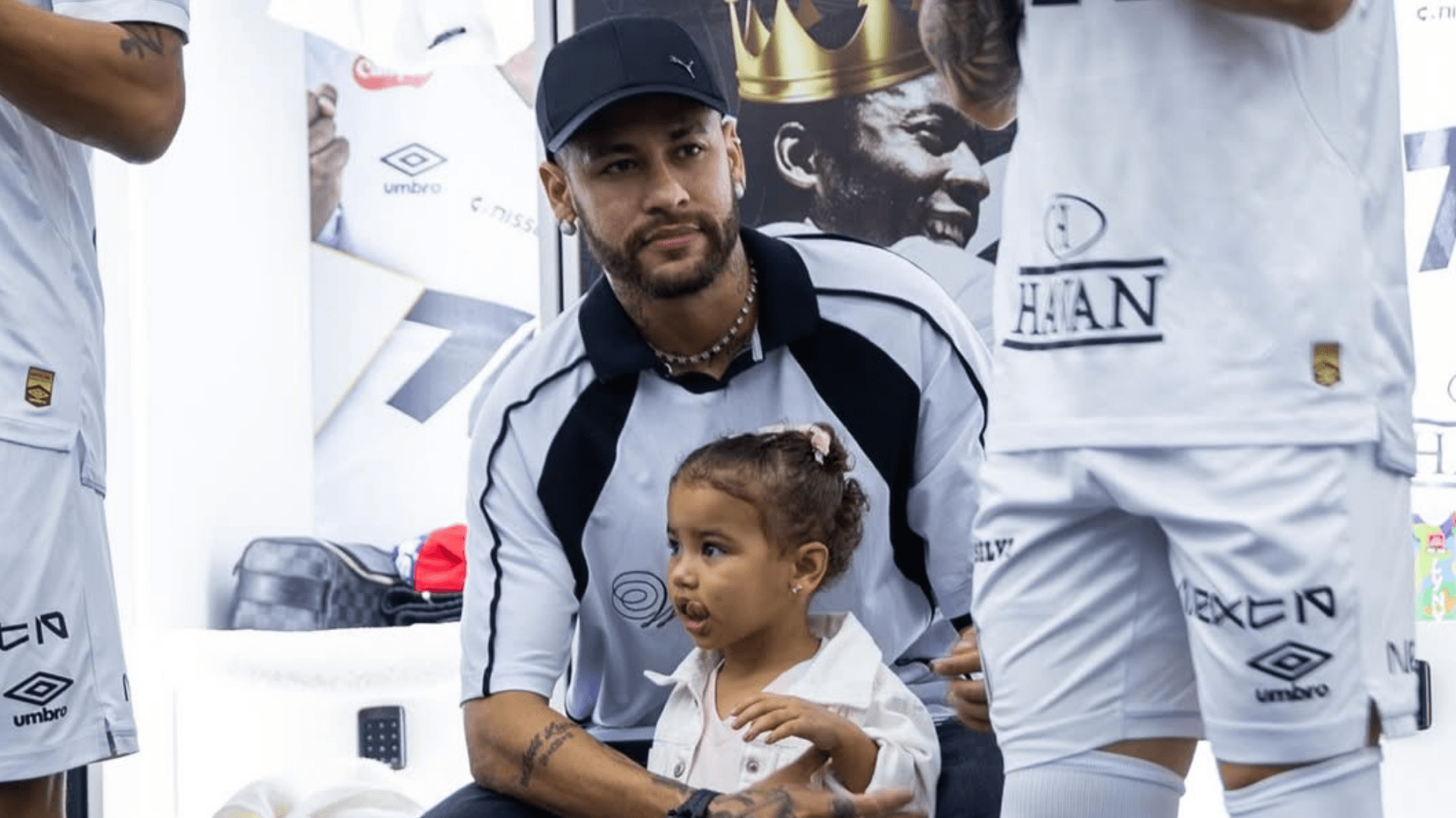 Mavie dá bronca em adversário que atingiu Neymar durante jogo: “Não pode fazer isso”
