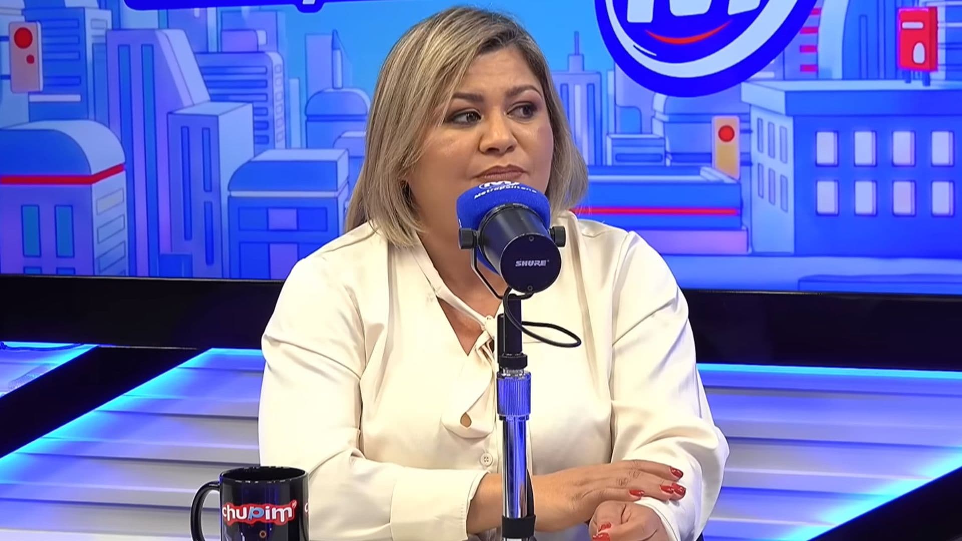 Lene Sensitiva afirma que alienígenas vivem entre os humanos