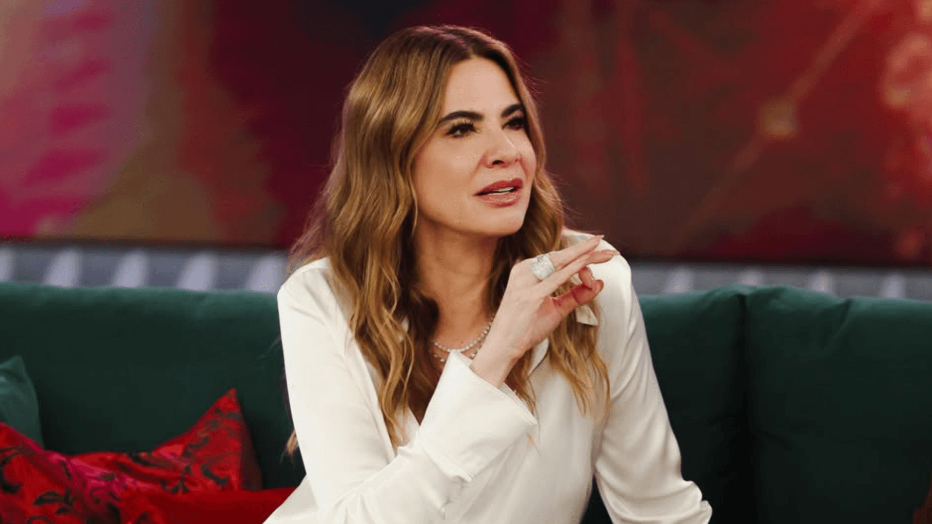 Luciana Gimenez compartilha reflexão sobre maturidade e desabafa: “Fazer coisas para você que você não quer”