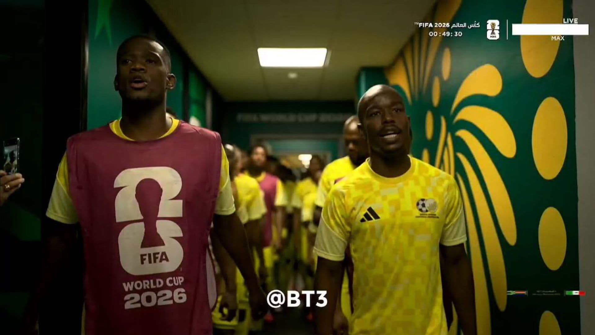 Jogadores da África do Sul entram cantando em campo e momento emociona