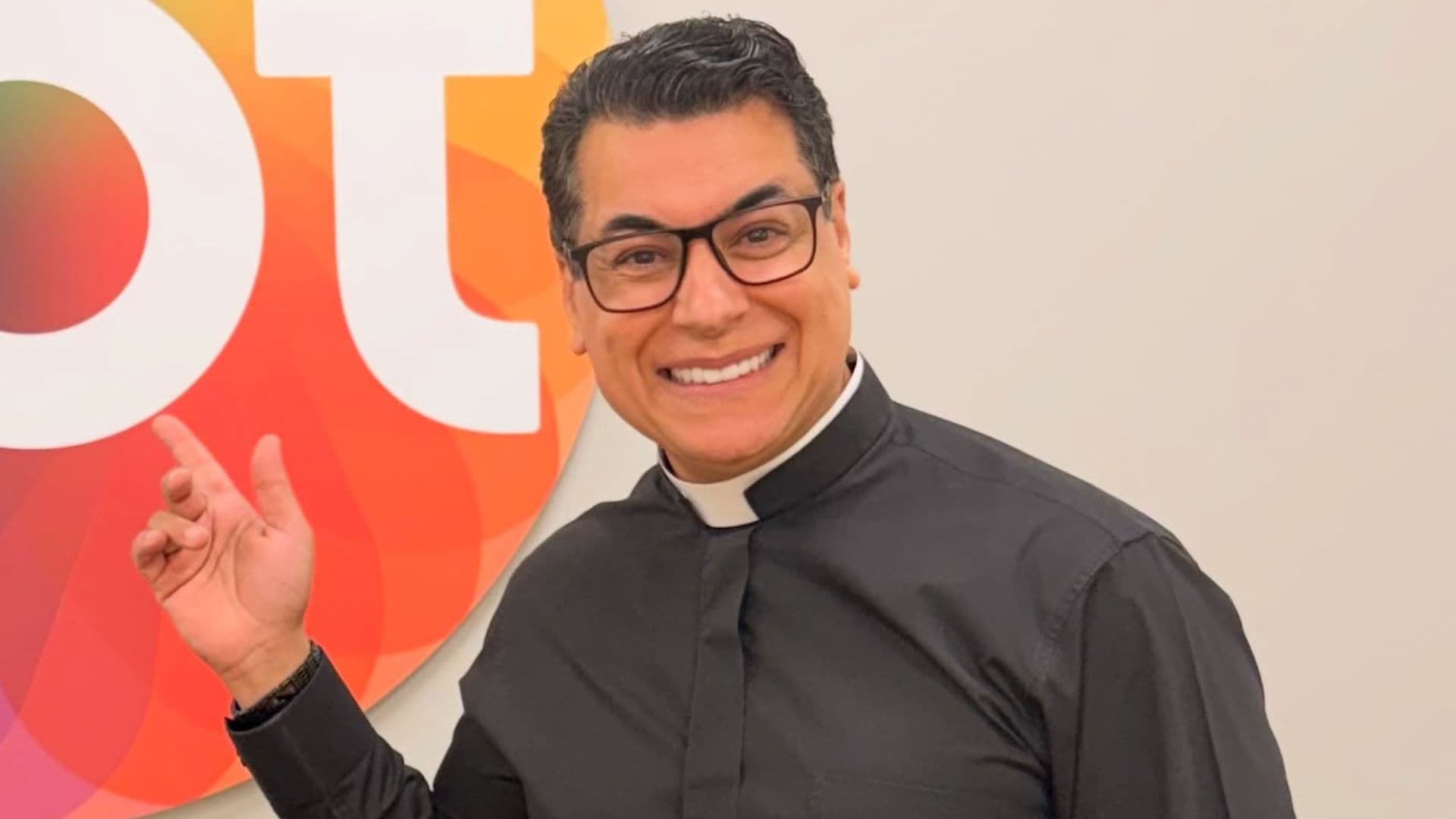 Padre diz que aconselhou mulher a não se casar após atitude do namorado: “Abri o olho da iludida”