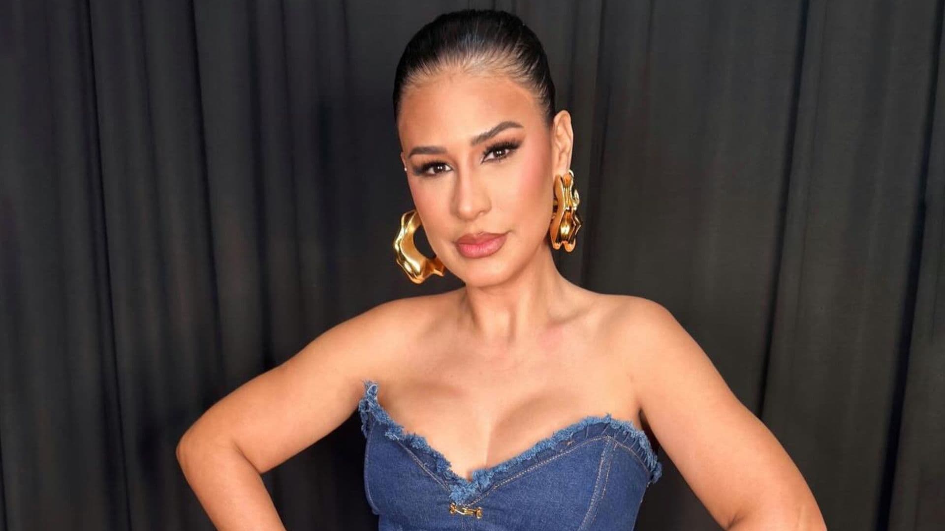 Fã presenteia Simone Mendes com pastel durante show e reação viraliza