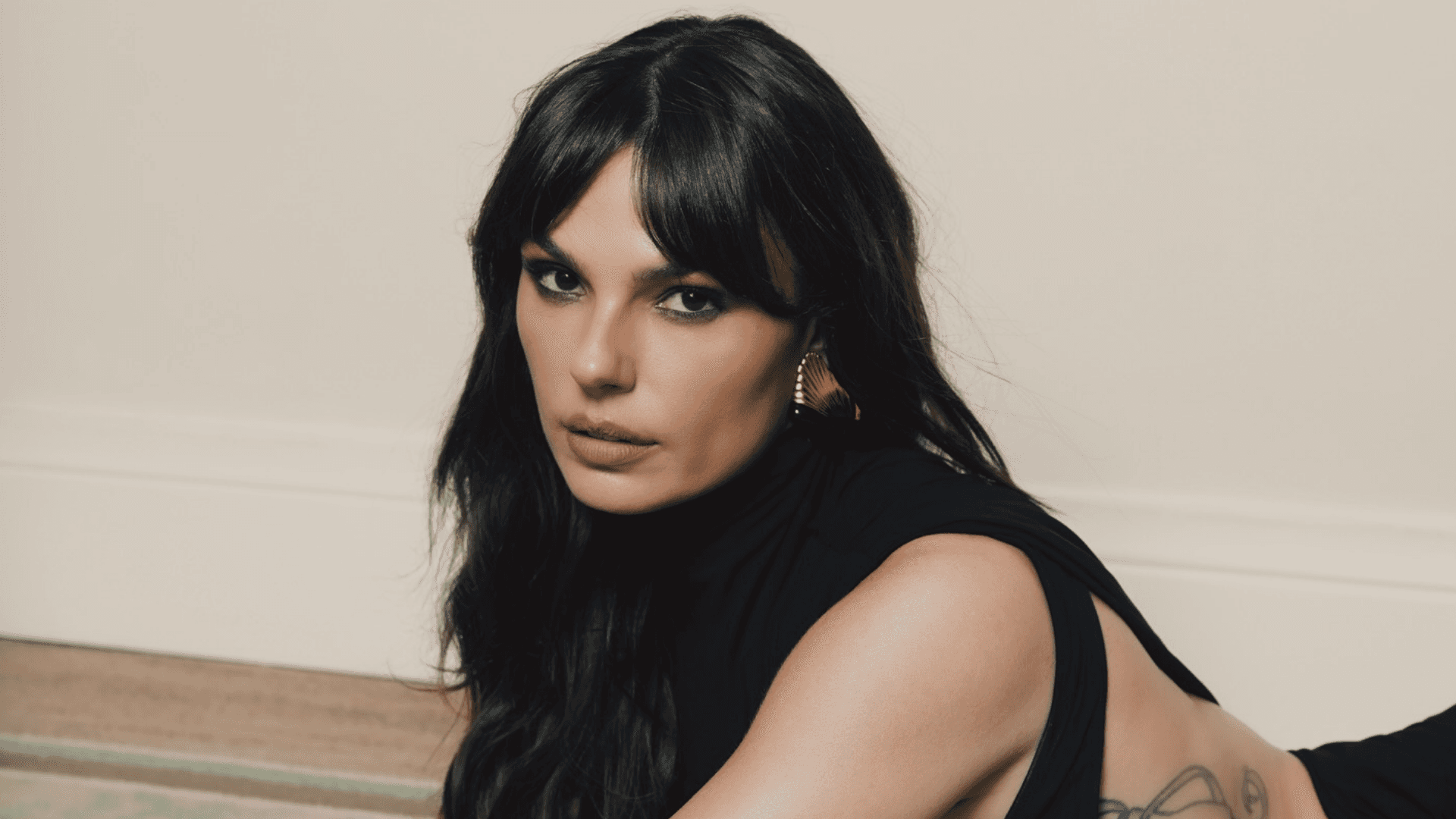 Isis Valverde revela motivo de estar afastada das novelas da Globo: “Não consegui ainda”