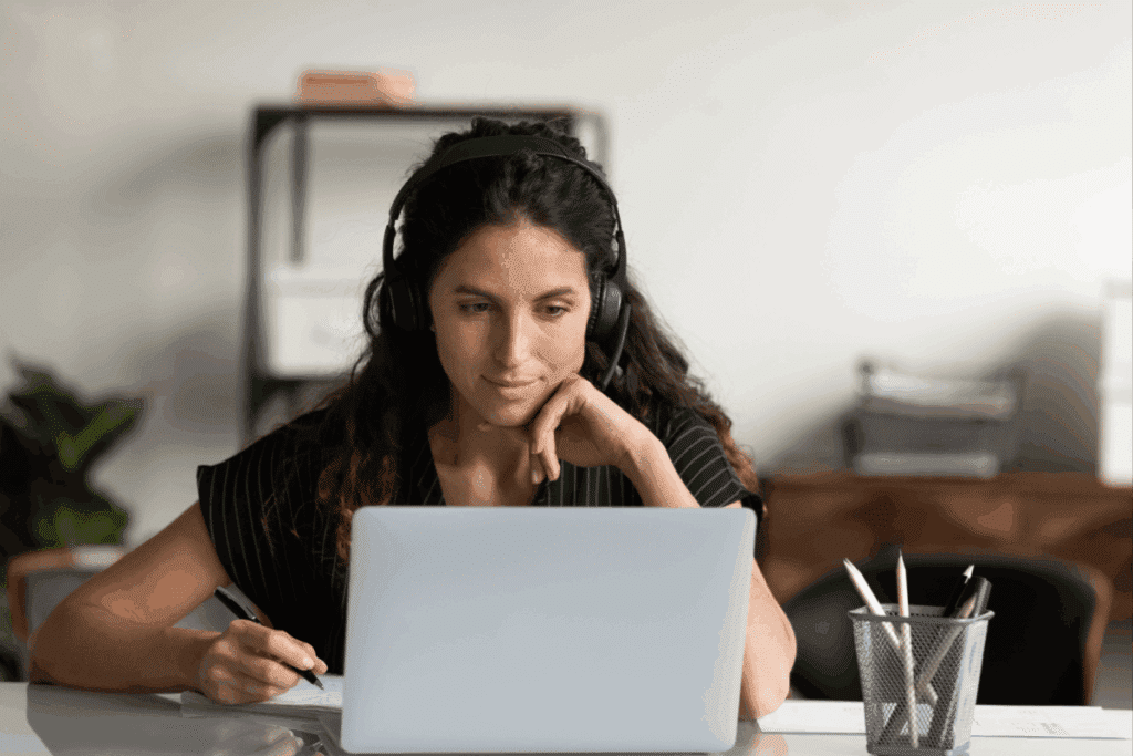 Brasileiros voltam a estudar e mudam o rumo da carreira