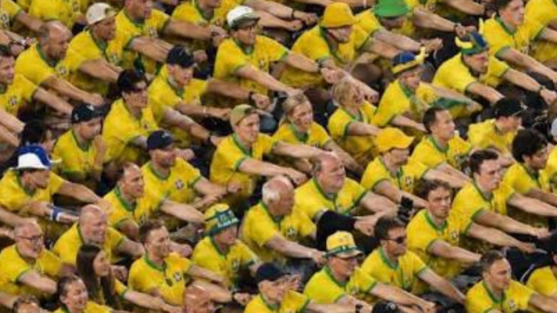 Brasileiros recriam famosa remada da torcida norueguesa e gritam ‘créu’