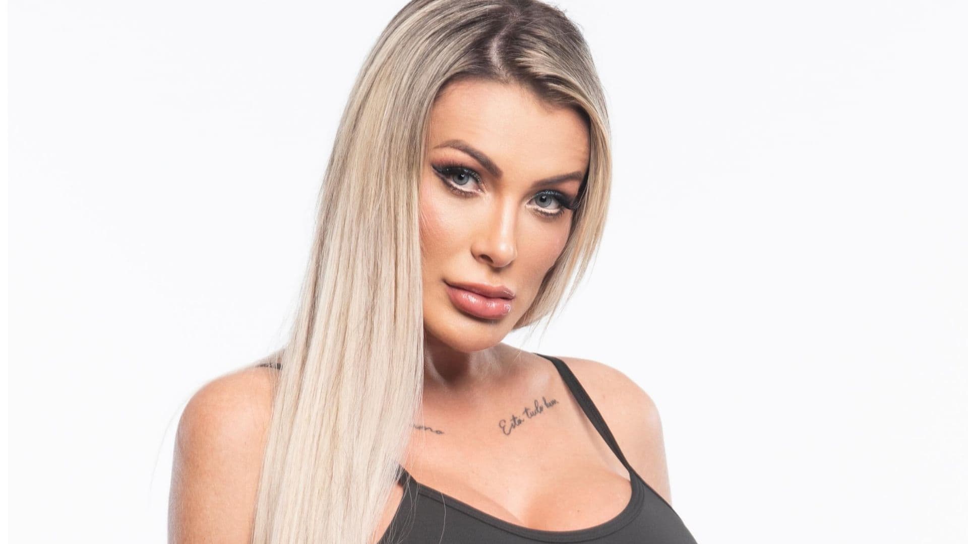 Após Fiuk alegar problemas financeiros, Andressa Urach faz convite para vídeo adulto