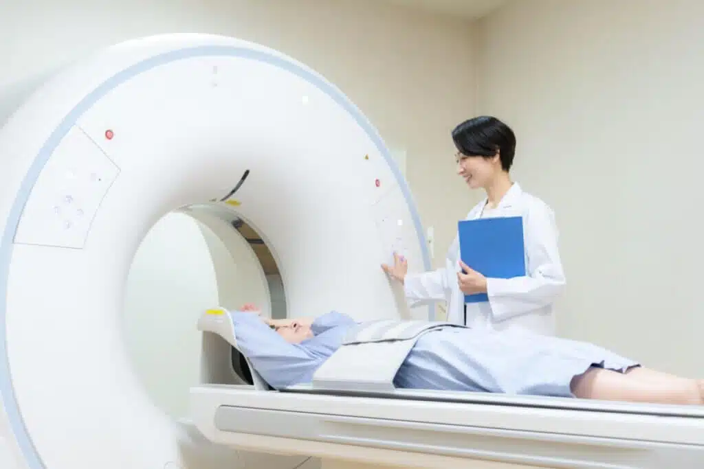 Raio X, ultrassom, tomografia e ressonância: entenda as diferenças entre os exames