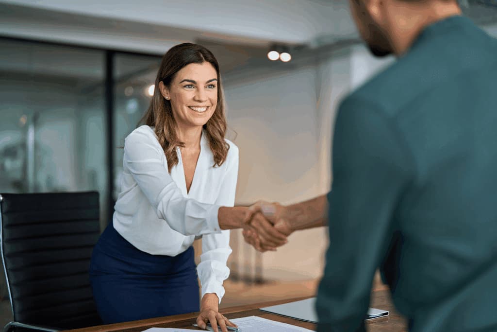 O que o cliente avalia antes de contratar um advogado?