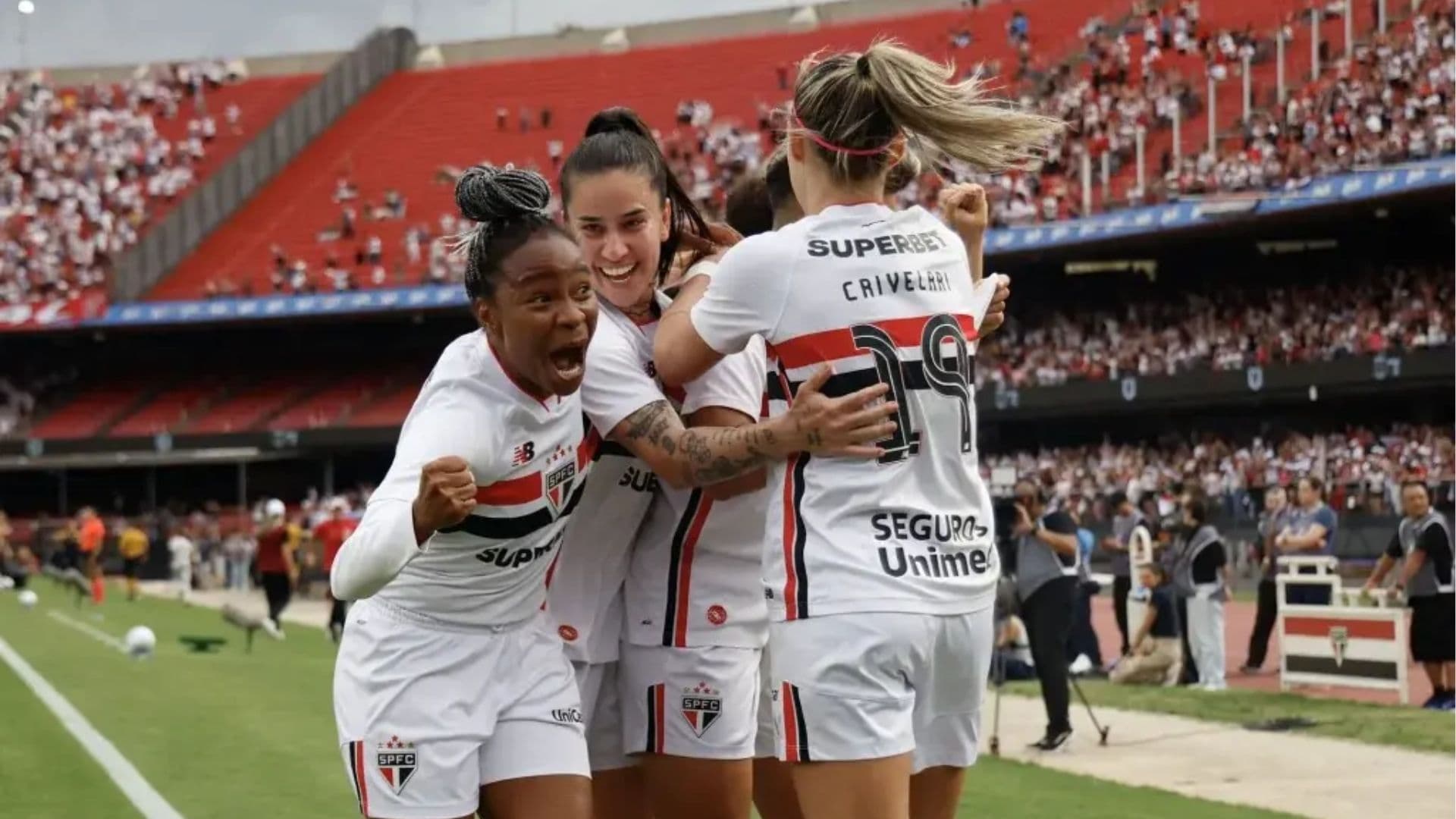 Com recorde de público da América do Sul batido, São Paulo é campeão do Brasileirão Feminino