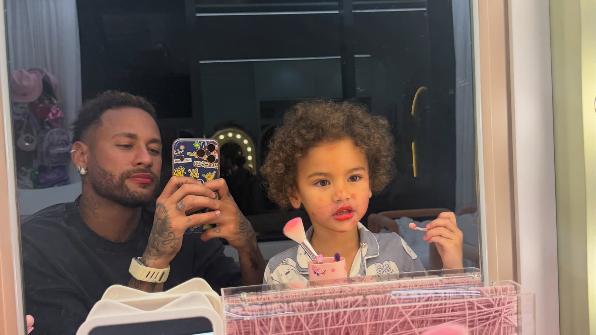Neymar abre o coração ao celebrar aniversário de 3 anos de Mavie: “Sempre quis ser pai de menina”