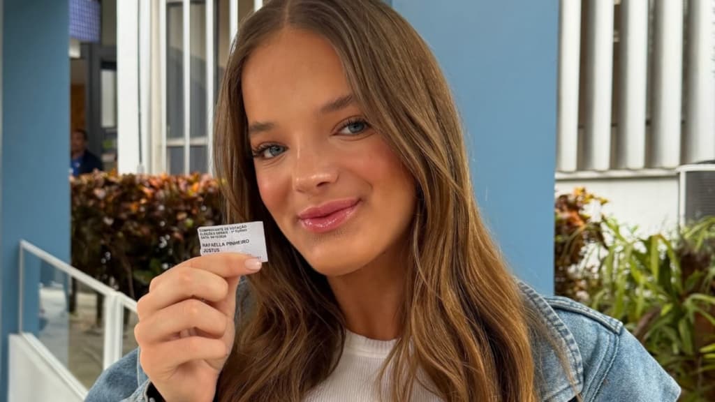Rafa Justus rebate ataque após votar pela primeira vez: “Gente vazia”